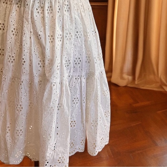 Gorgeous white crochet and eyelet puffed sleeve dress Bohemian Beautiful - Picture 10 of 16